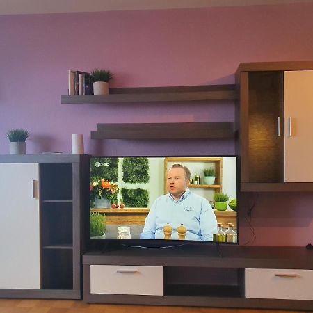Penthouse "Marc Aurel" - Greatview, Wifi & Netflix Apartment Schweinfurt Exterior foto