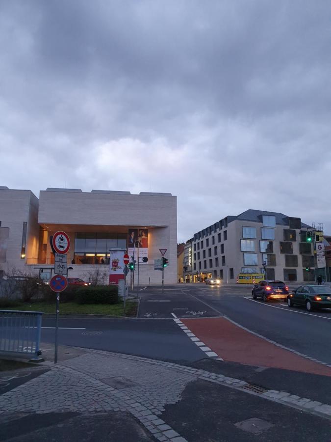 Penthouse "Marc Aurel" - Greatview, Wifi & Netflix Apartment Schweinfurt Exterior foto