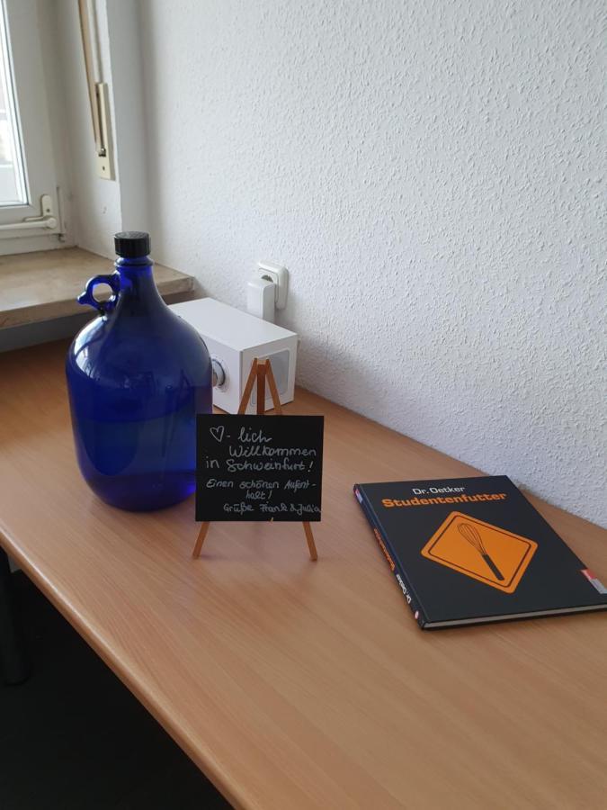 Penthouse "Marc Aurel" - Greatview, Wifi & Netflix Apartment Schweinfurt Exterior foto
